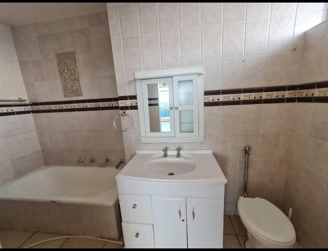 2 BEDROOM PROPERTY TO RENT IN ARCON PARK